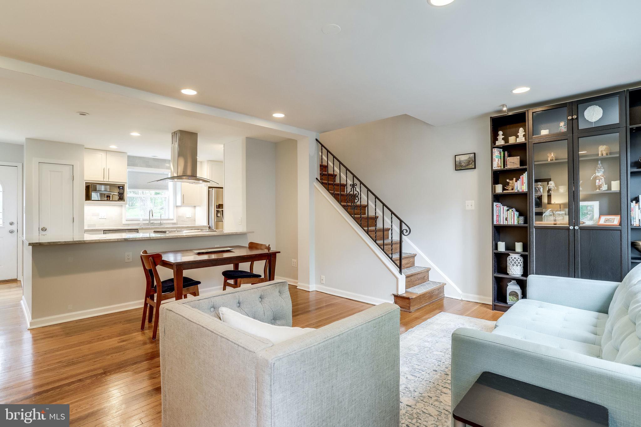 WARWICK VILLAGE - Residential