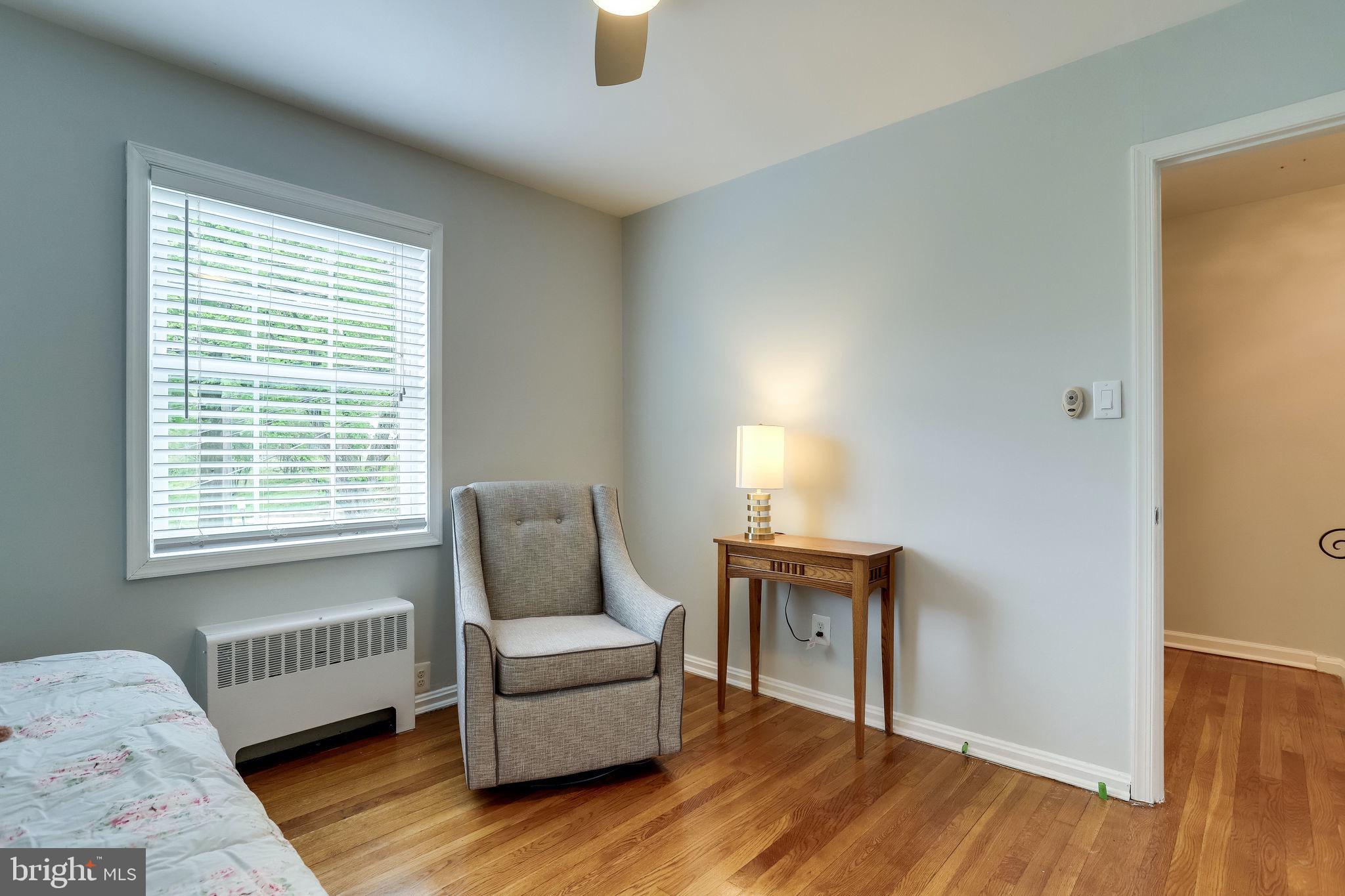 WARWICK VILLAGE - Residential