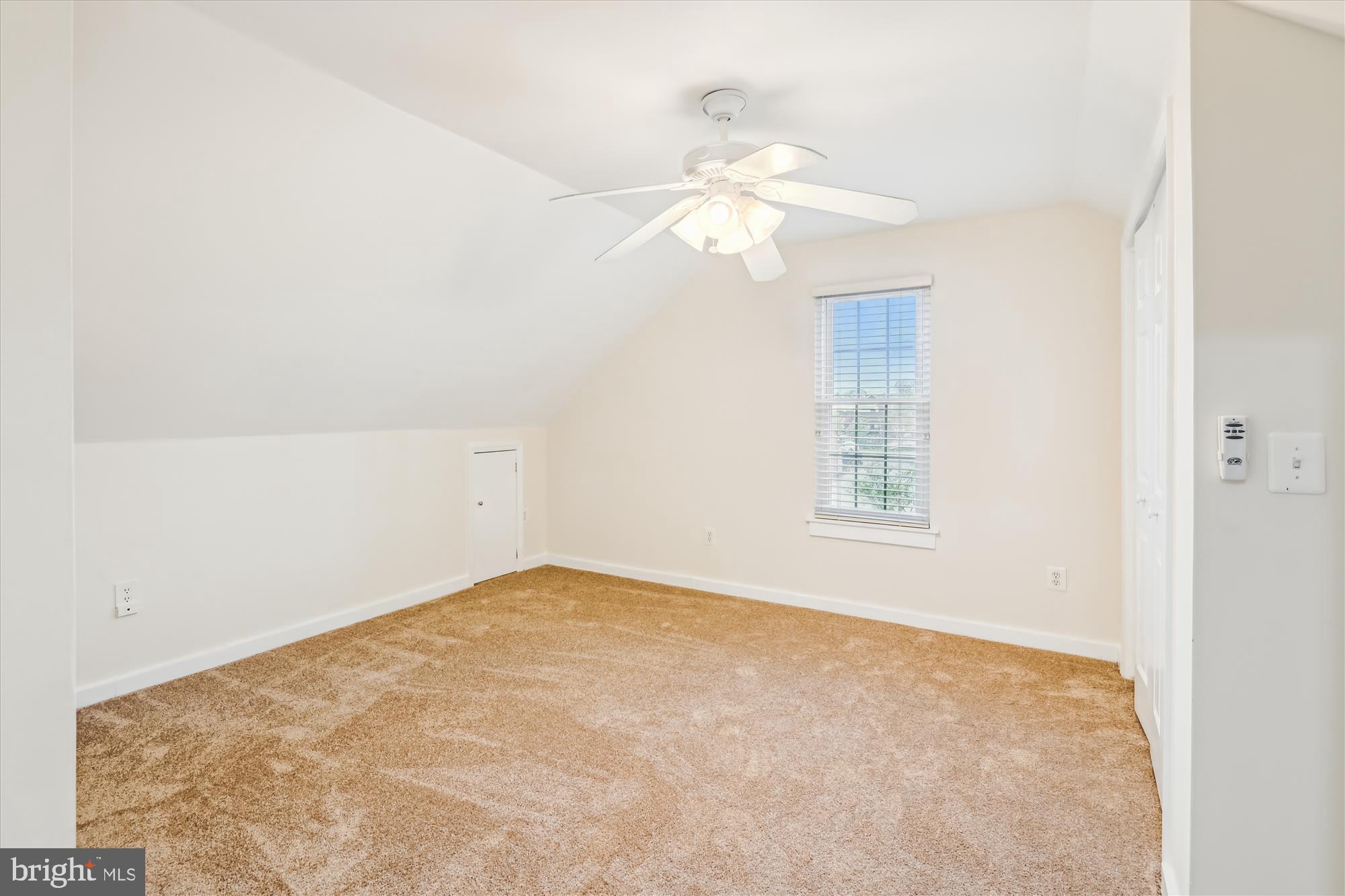 SOUTHWOODS - Residential