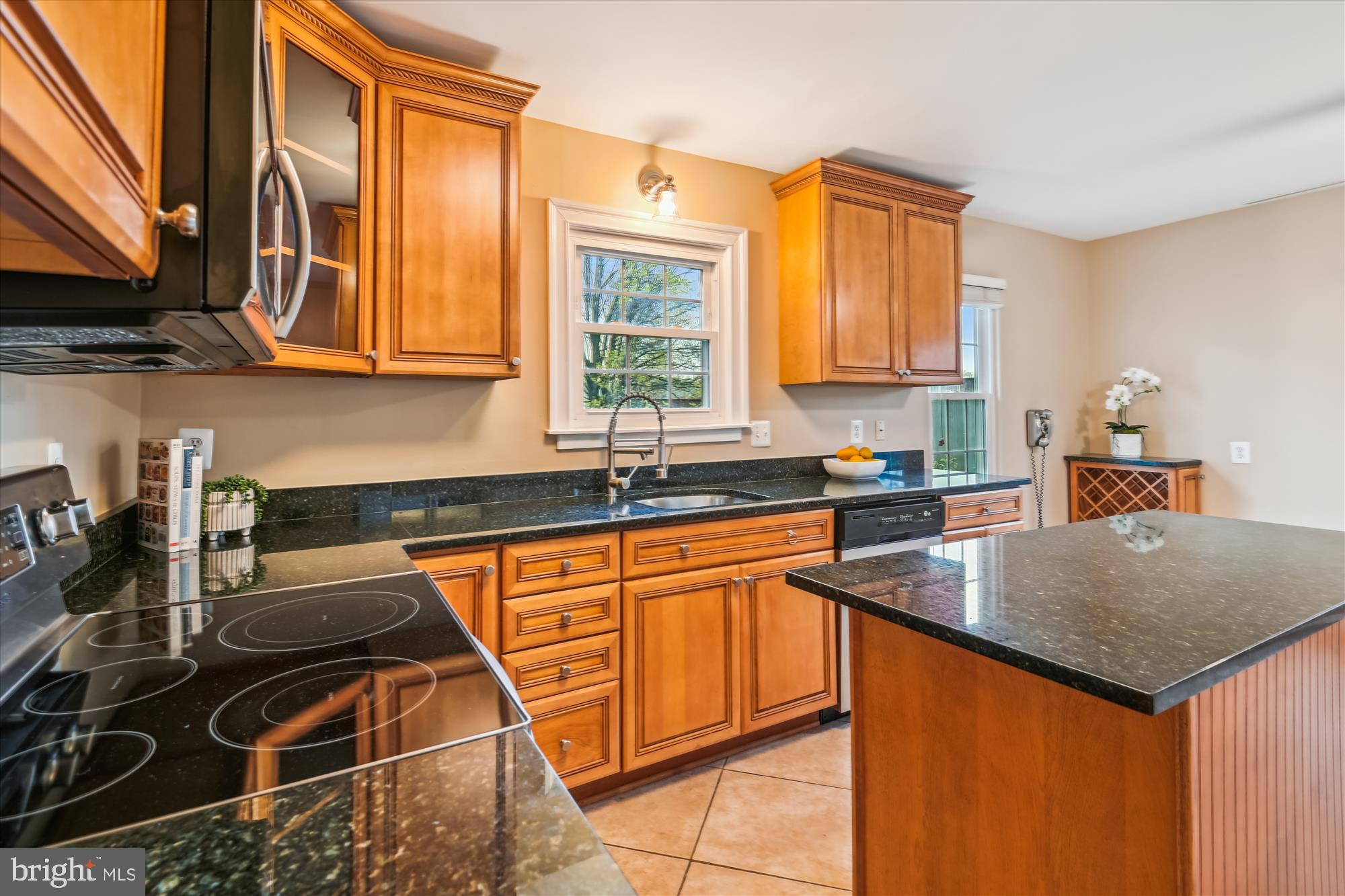 SOUTHWOODS - Residential