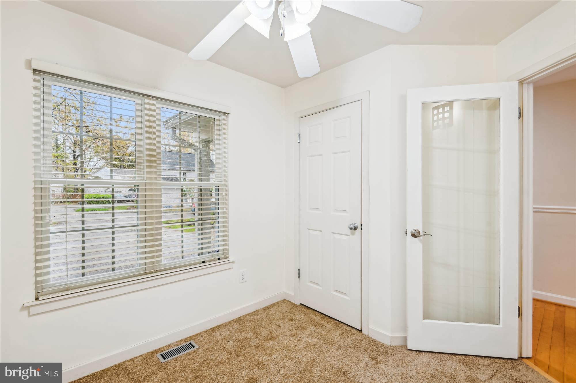 SOUTHWOODS - Residential