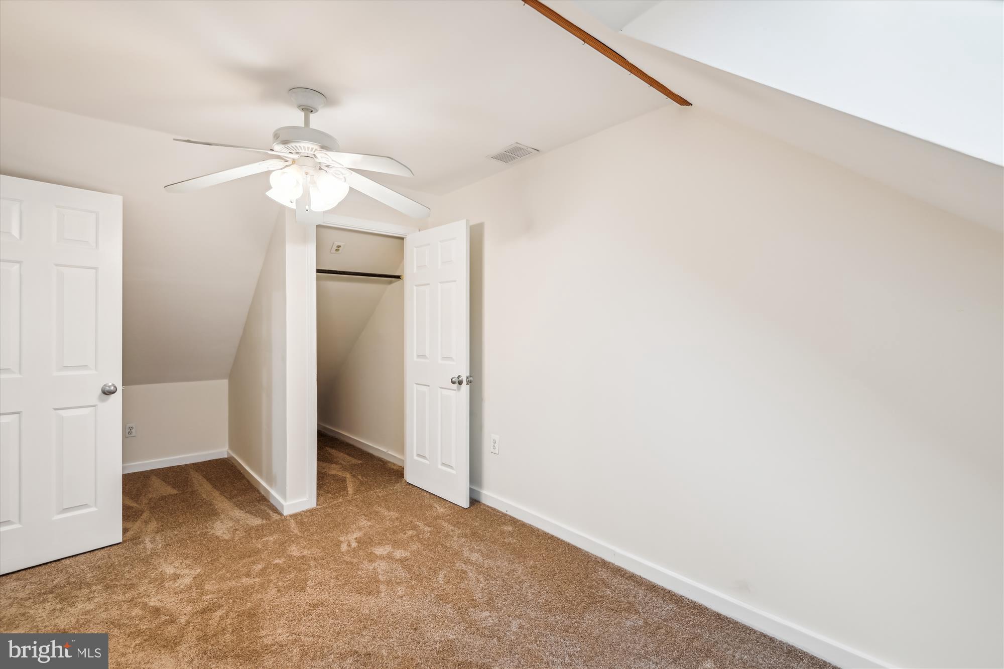 SOUTHWOODS - Residential