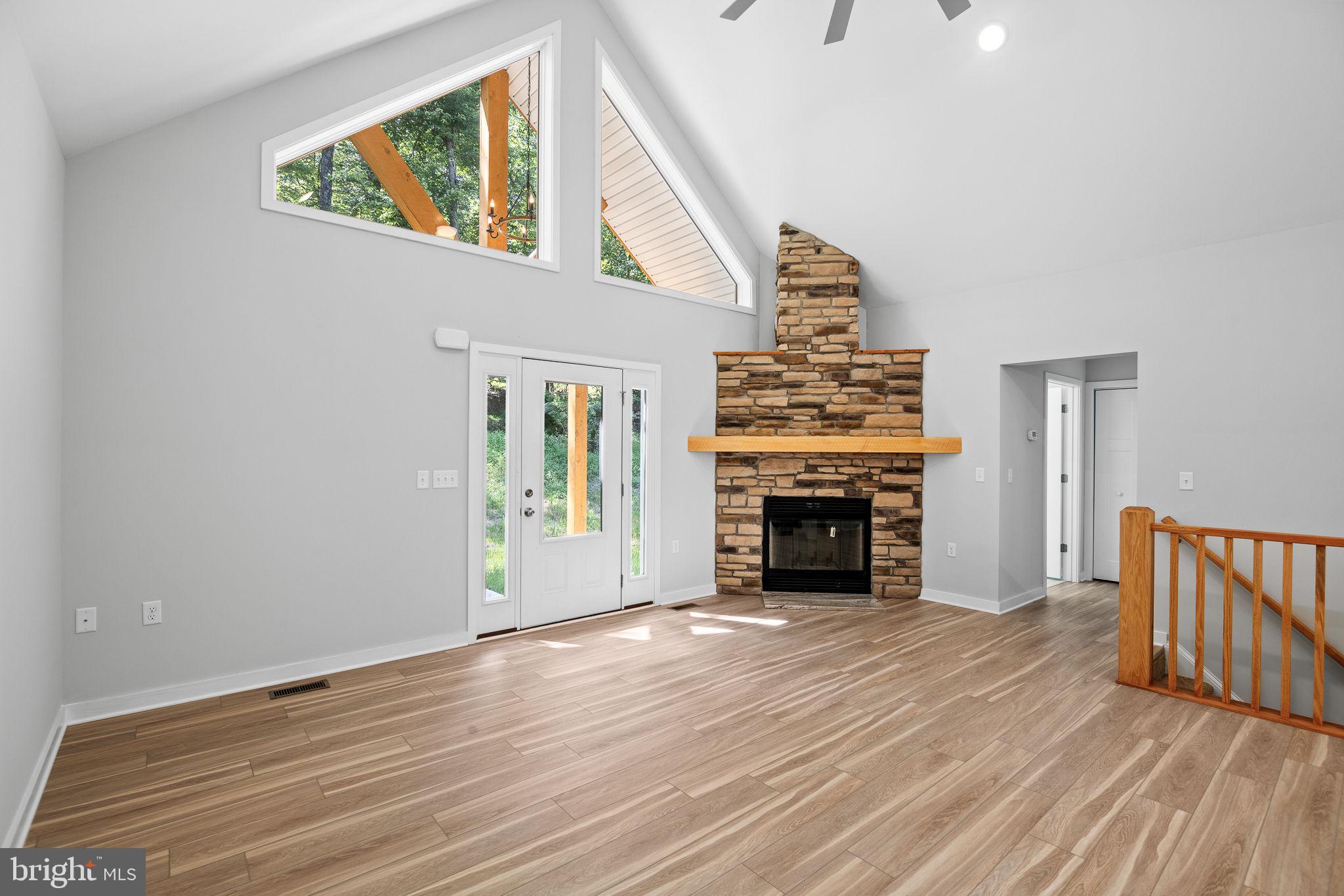 SLEEPY HOLLOW - Residential