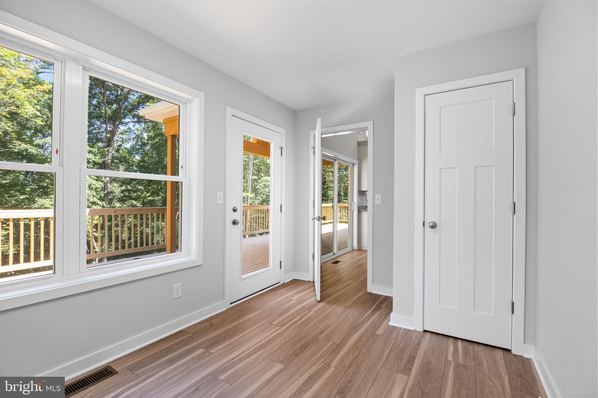 SLEEPY HOLLOW - Residential