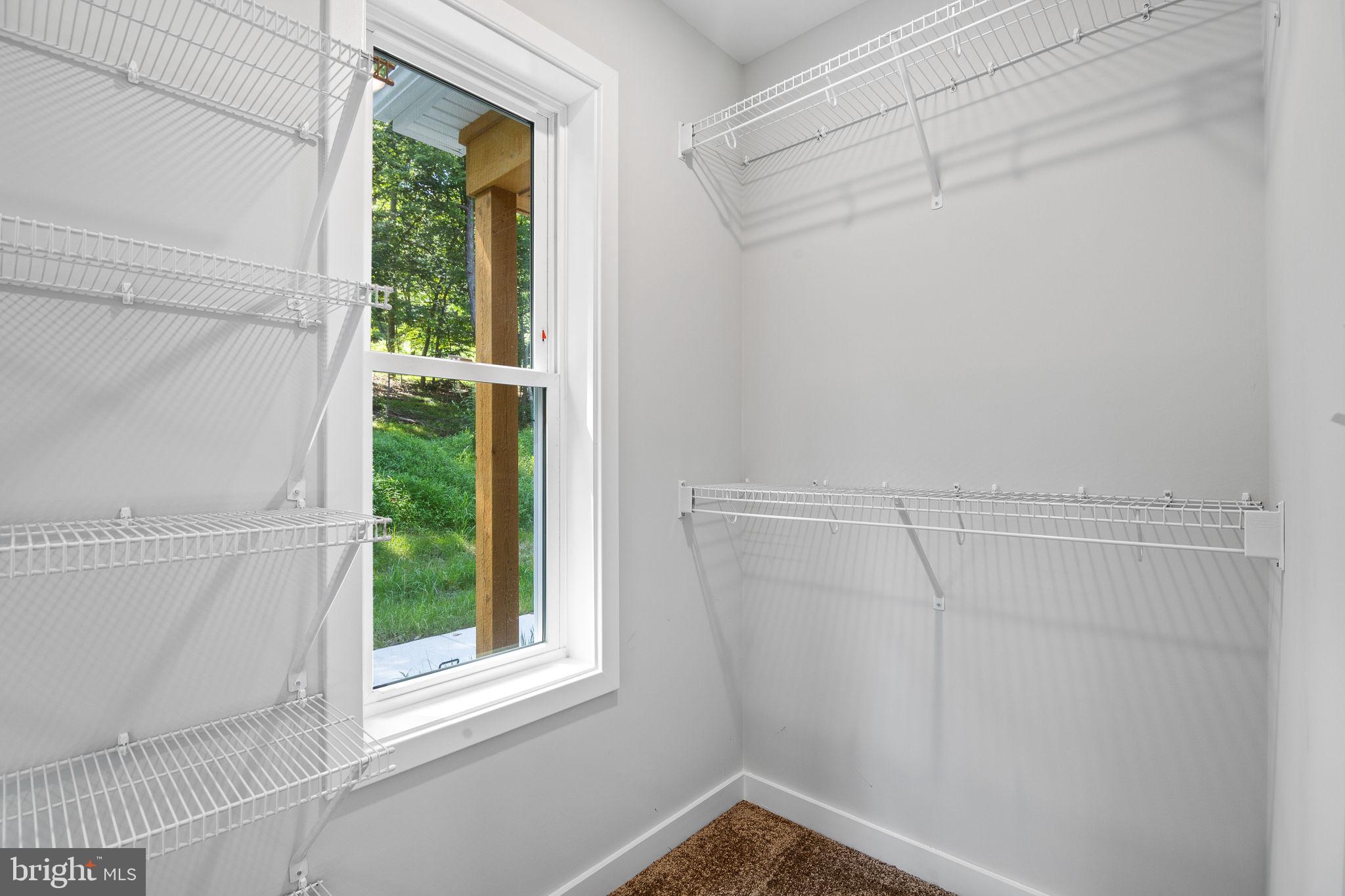 SLEEPY HOLLOW - Residential