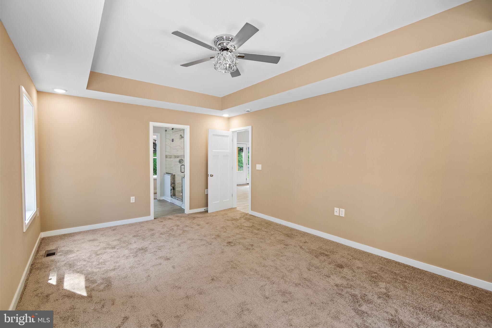 SLEEPY HOLLOW - Residential