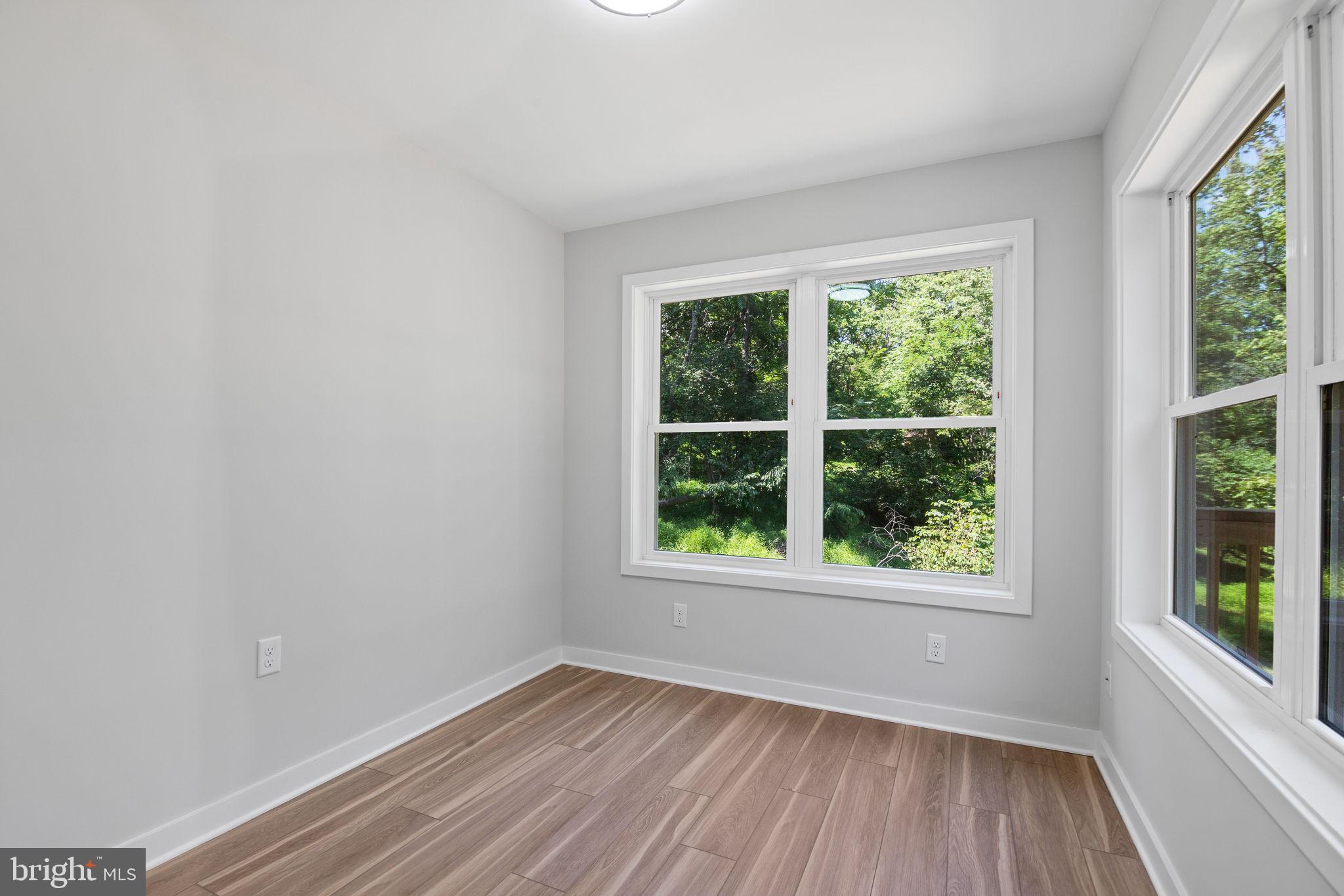 SLEEPY HOLLOW - Residential