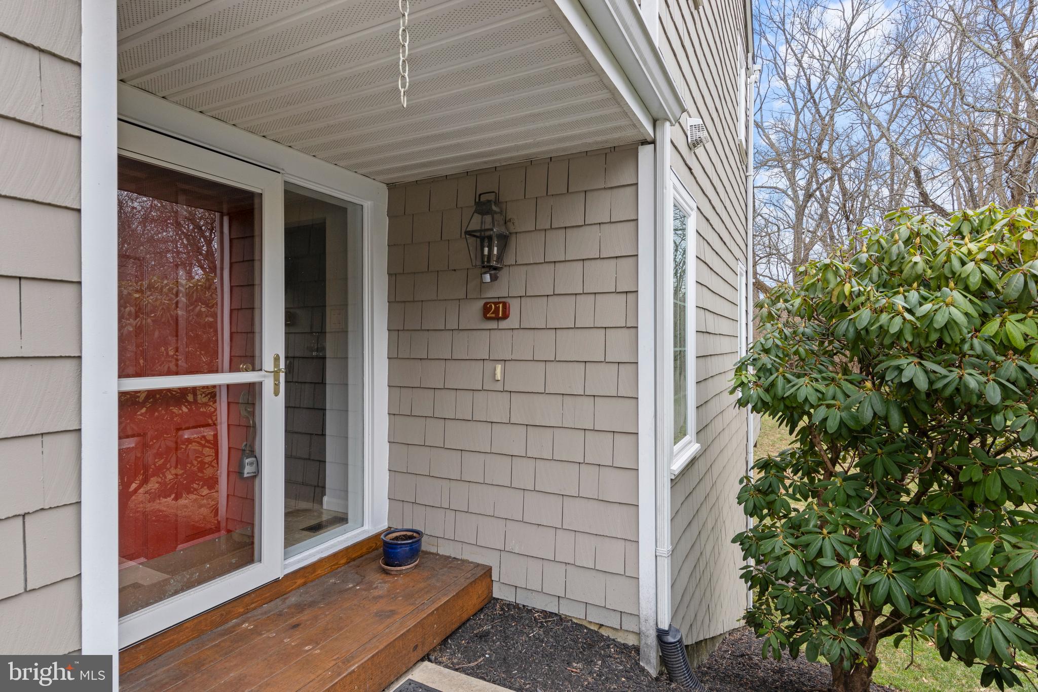 CHESTERBROOK/NEWPO - Residential