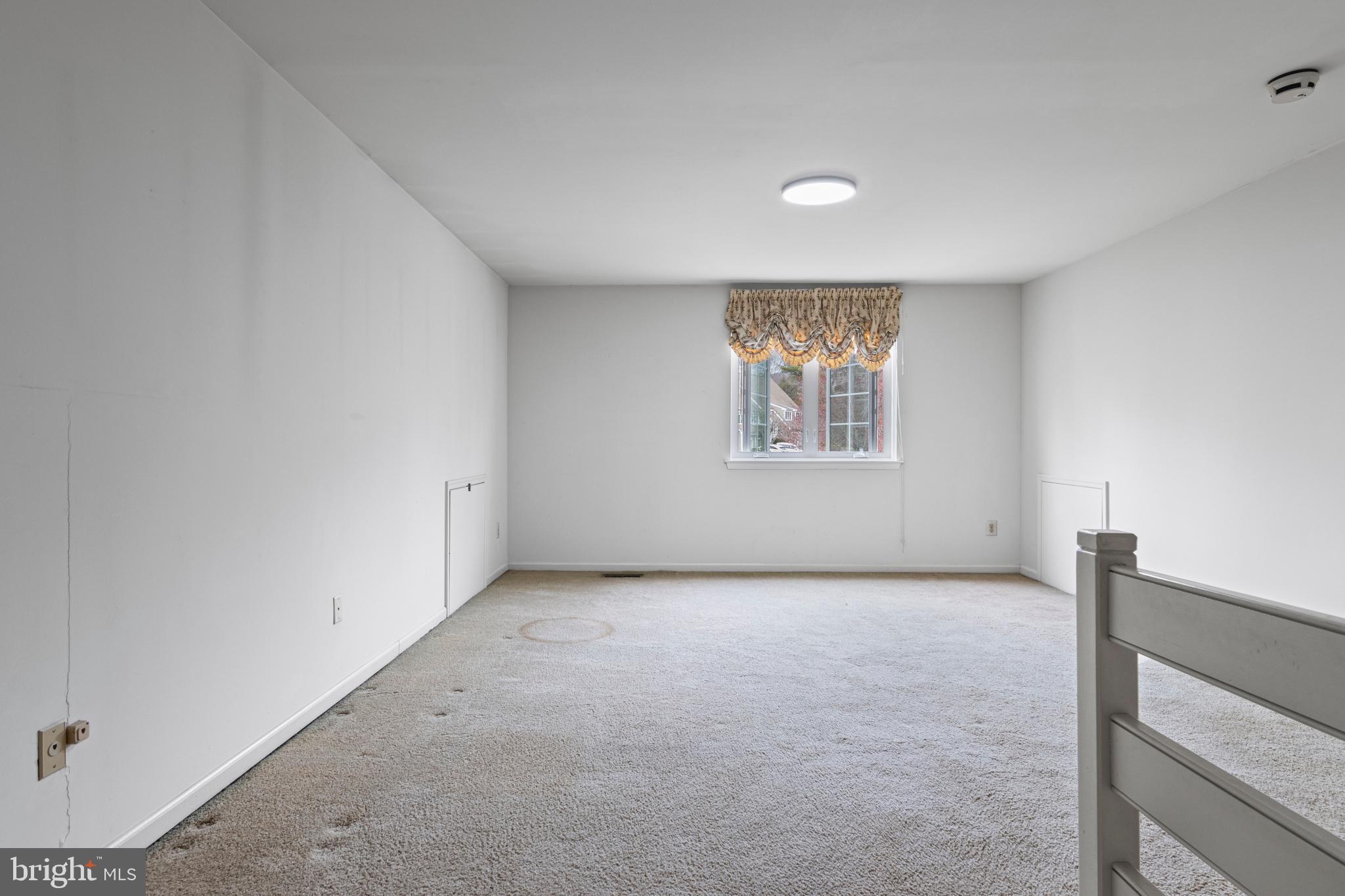 CHESTERBROOK/NEWPO - Residential