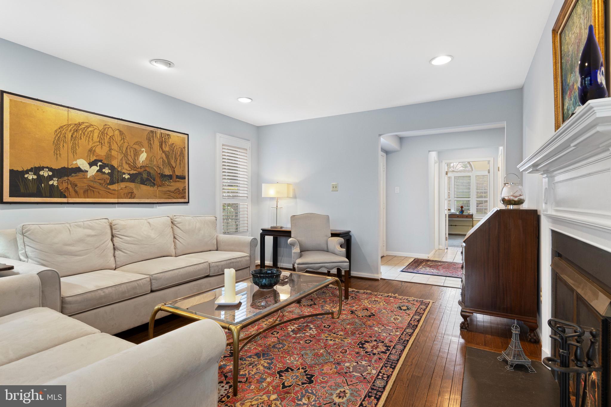 CHESTERBROOK/NEWPO - Residential