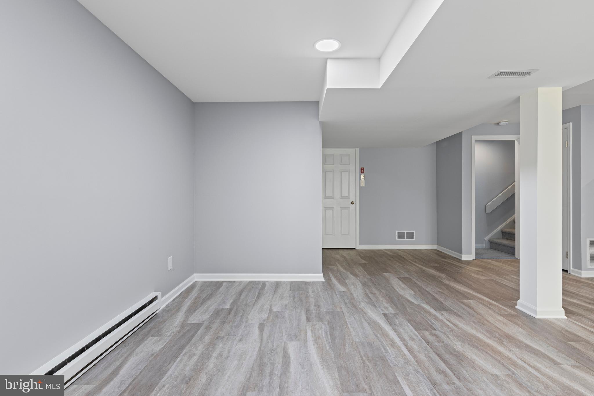 CHESTERBROOK/NEWPO - Residential