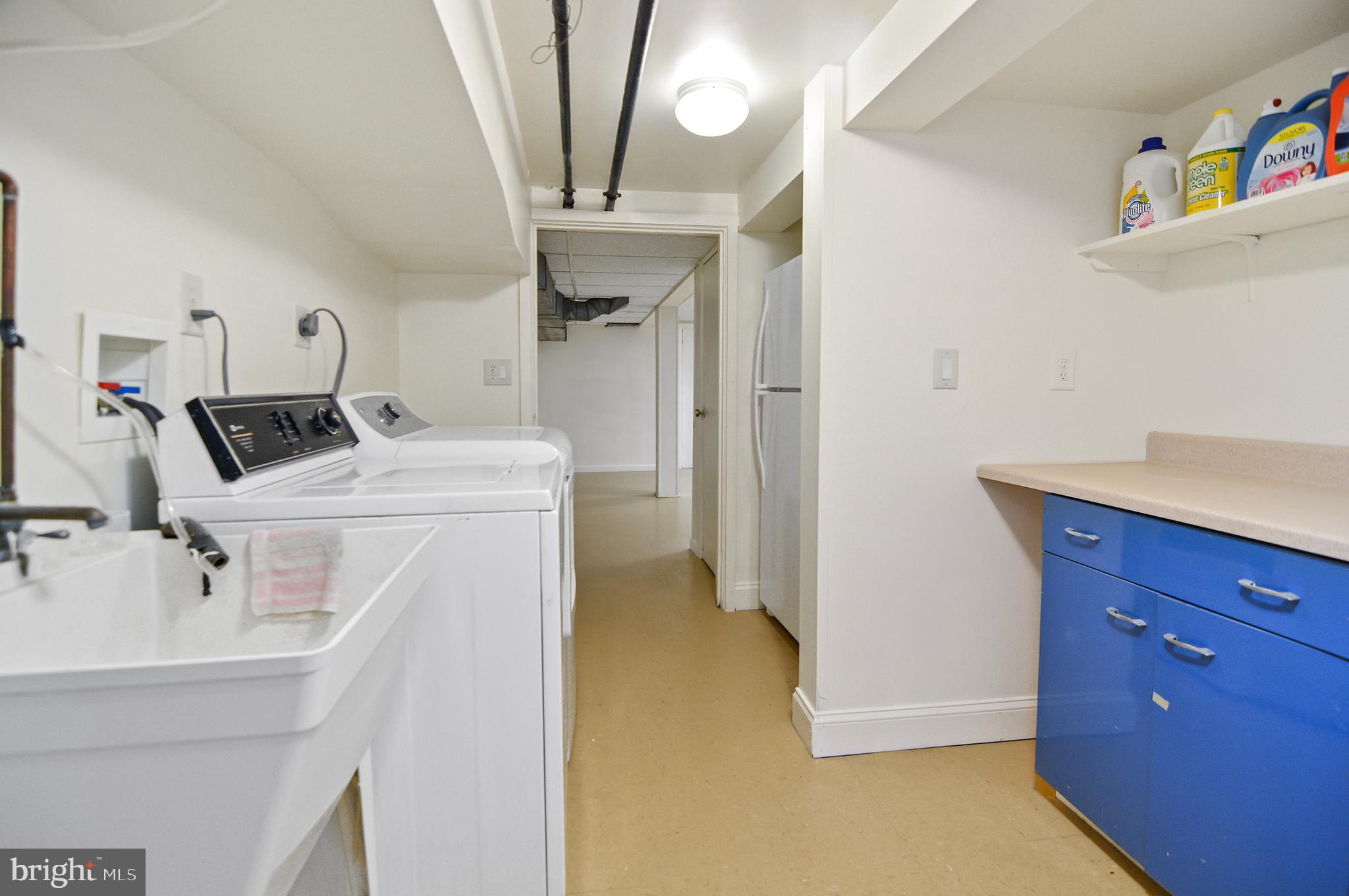 CAVESWOOD - Residential