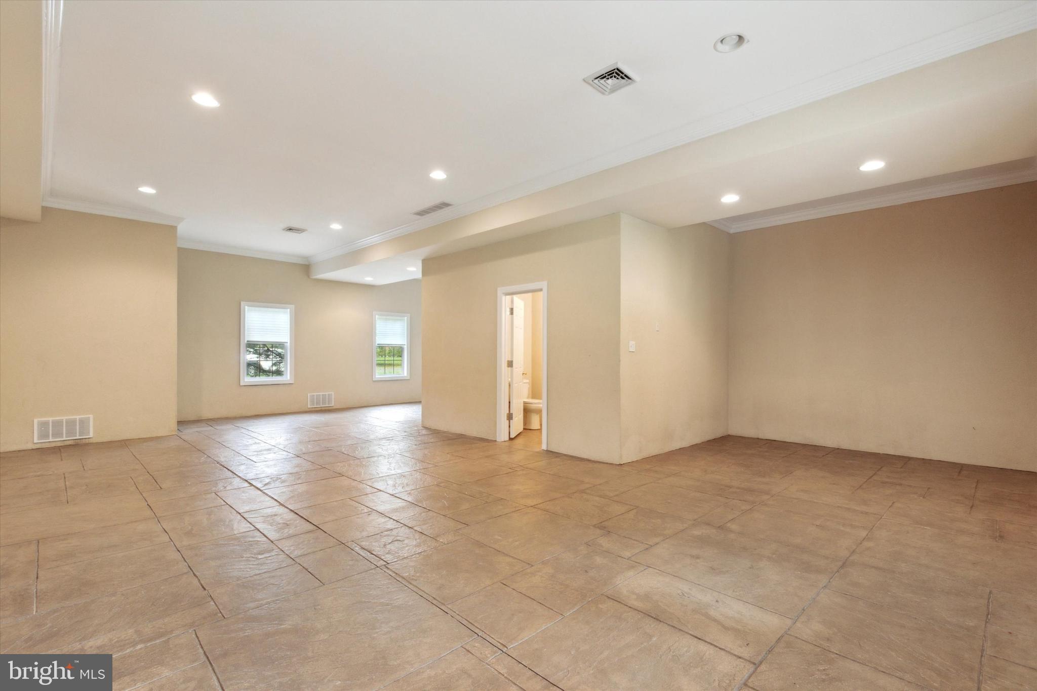 DELAWARE SHORE - Residential