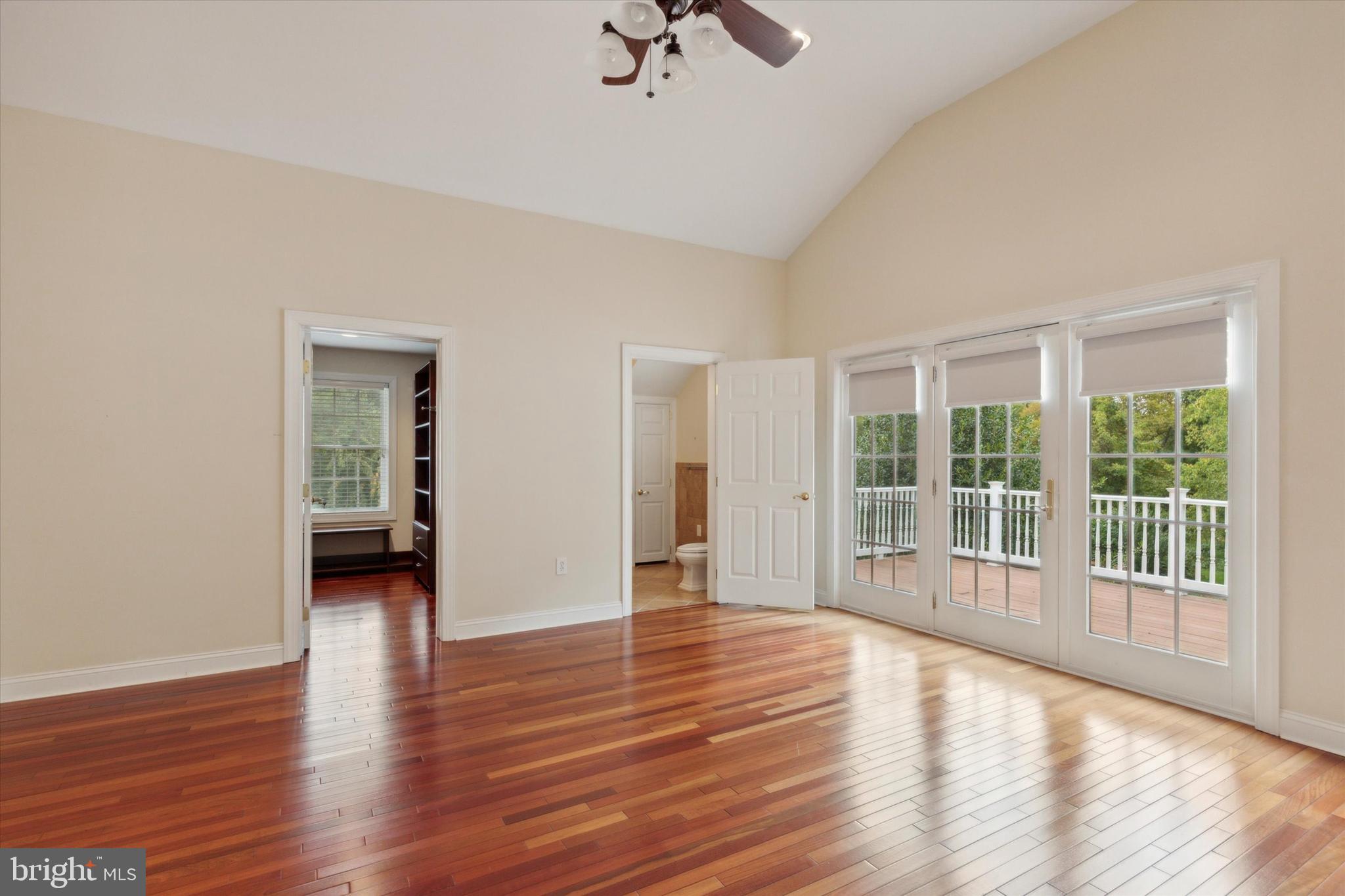 DELAWARE SHORE - Residential