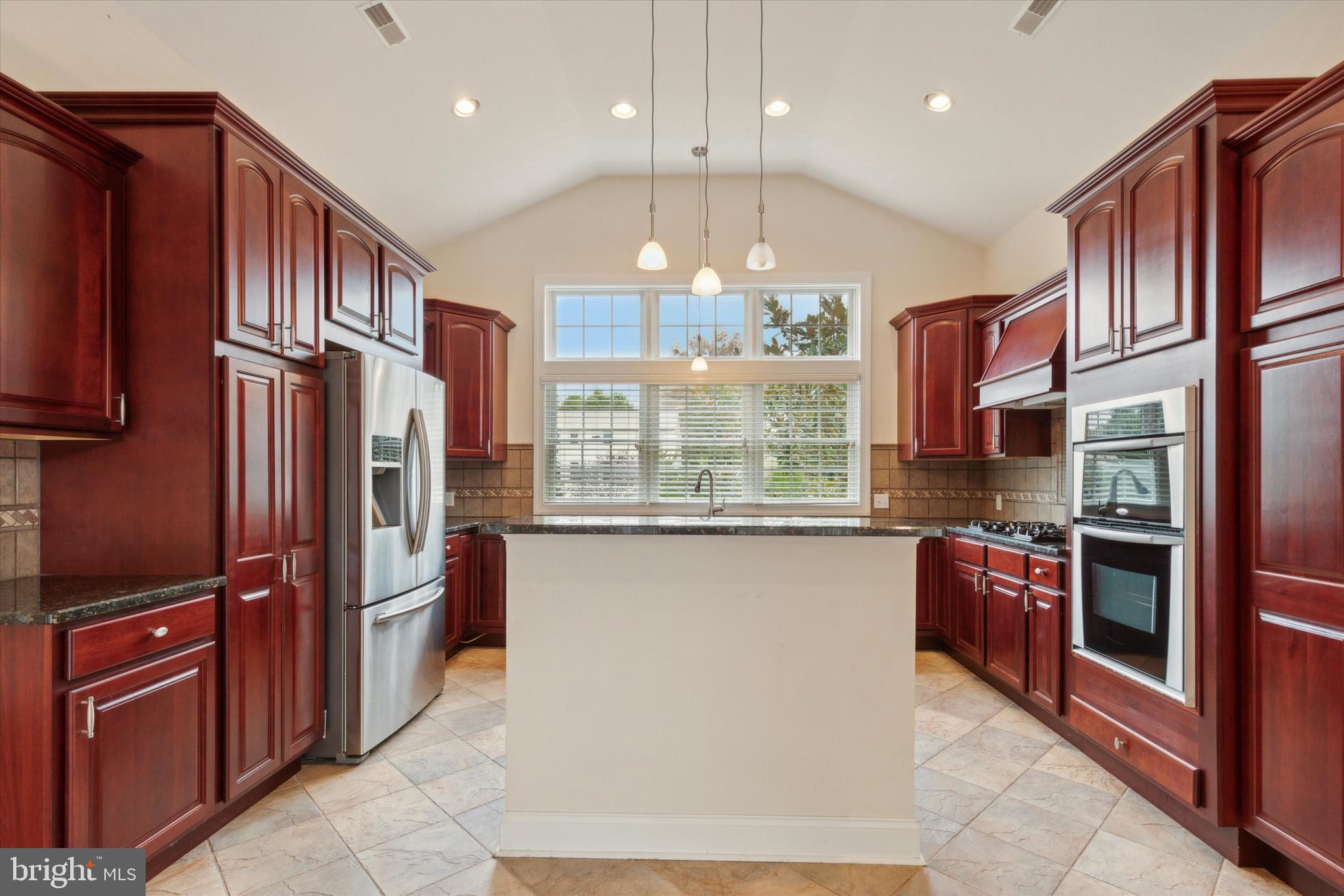 DELAWARE SHORE - Residential