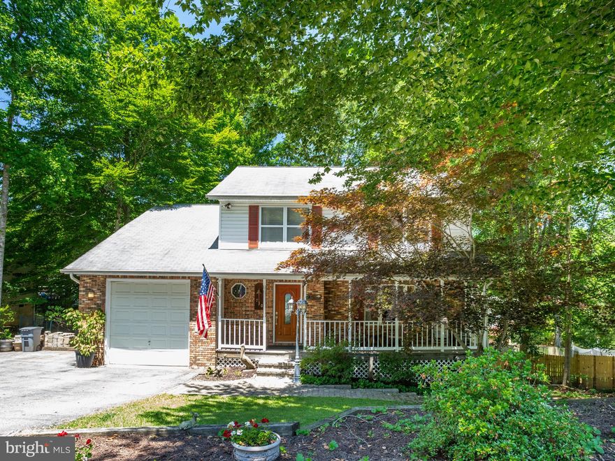 PRICE DROP!! The Owners Have Just Finished Up All The Final Touches On This Gorgeous Home & It's Ready For New Owners! Check Out The New Granite Counters In The Huge Kitchen With Under Cabinet Lighting & Upgraded Engineered Vinyl Planking Waterproof Floors Throughout. Out Back You Can Relax Your Worries Away Or Have A Party On One Of Your Multiple Large Decks Overlooking Your Firepit In The Back Yard. There Is An In-Law Suite In The Basement With A Full Bath & An Out Door Deck Attached To The Walk Out. The Laundry Had Been Moved Up To The Main Level For Extra Convenience. The Neighborhood Features Several Private Beaches, Lakes, A Campground, Airport In Case You Need One, & It Is Adjacent To A Golf Course. The Home Comes With A 1 Year Warranty So Don't Wait To See This One Before It's Gone!!!