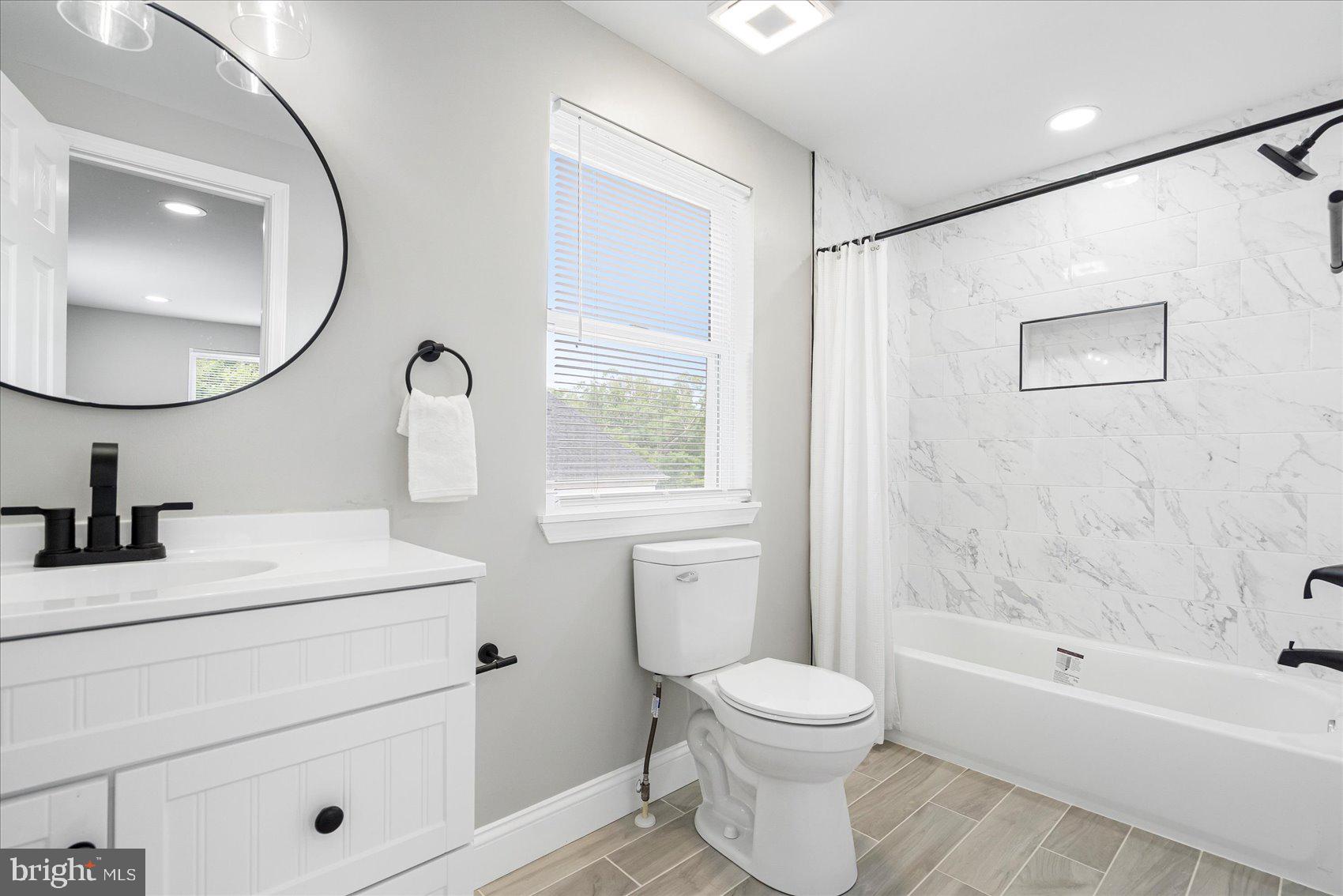 FAIRMOUNT PARK - Residential