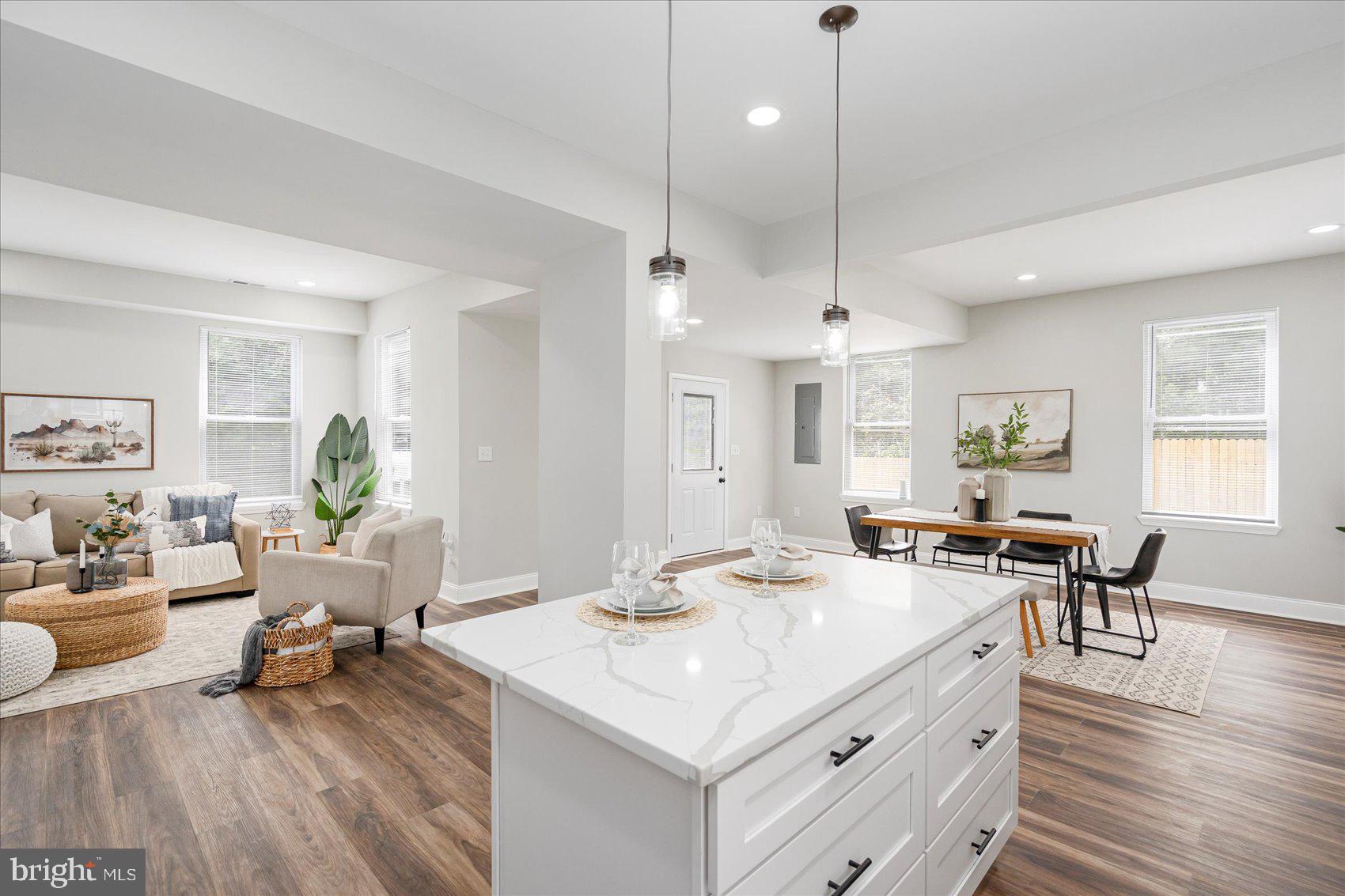 FAIRMOUNT PARK - Residential