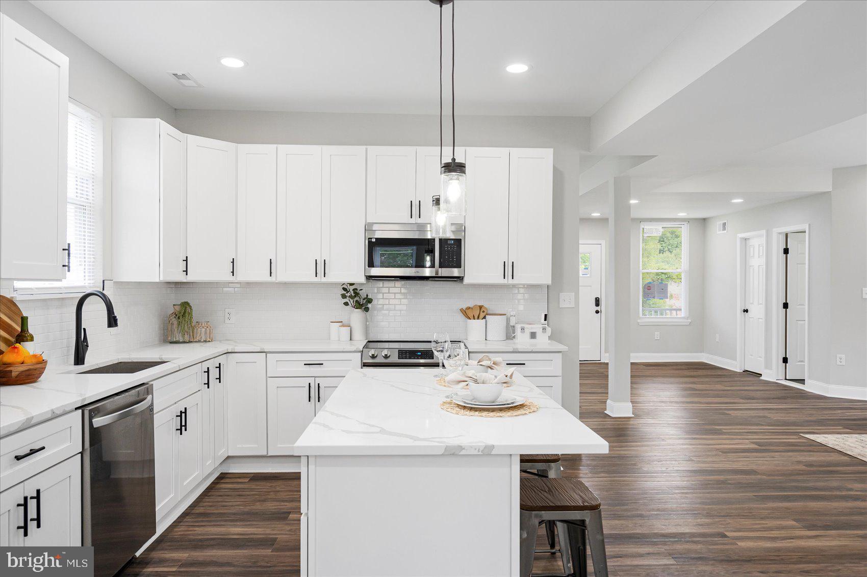 FAIRMOUNT PARK - Residential