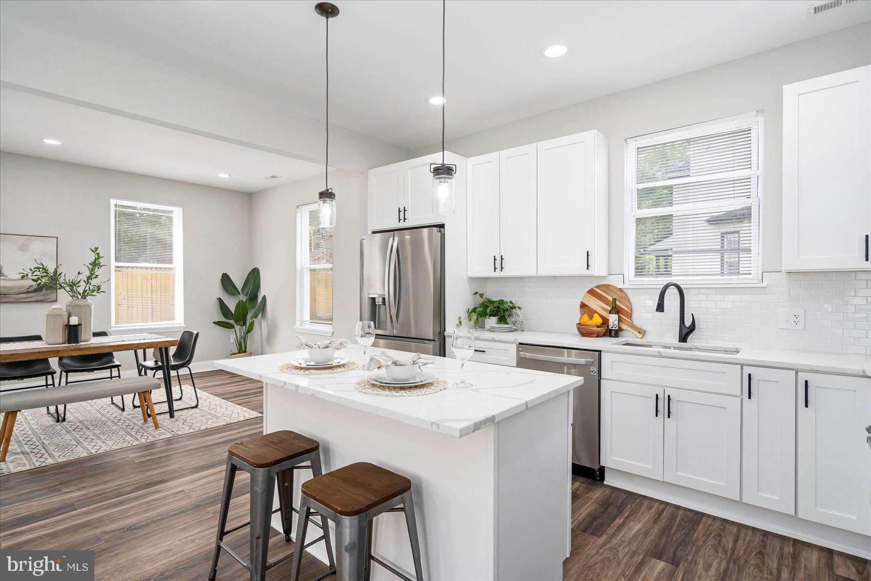 FAIRMOUNT PARK - Residential