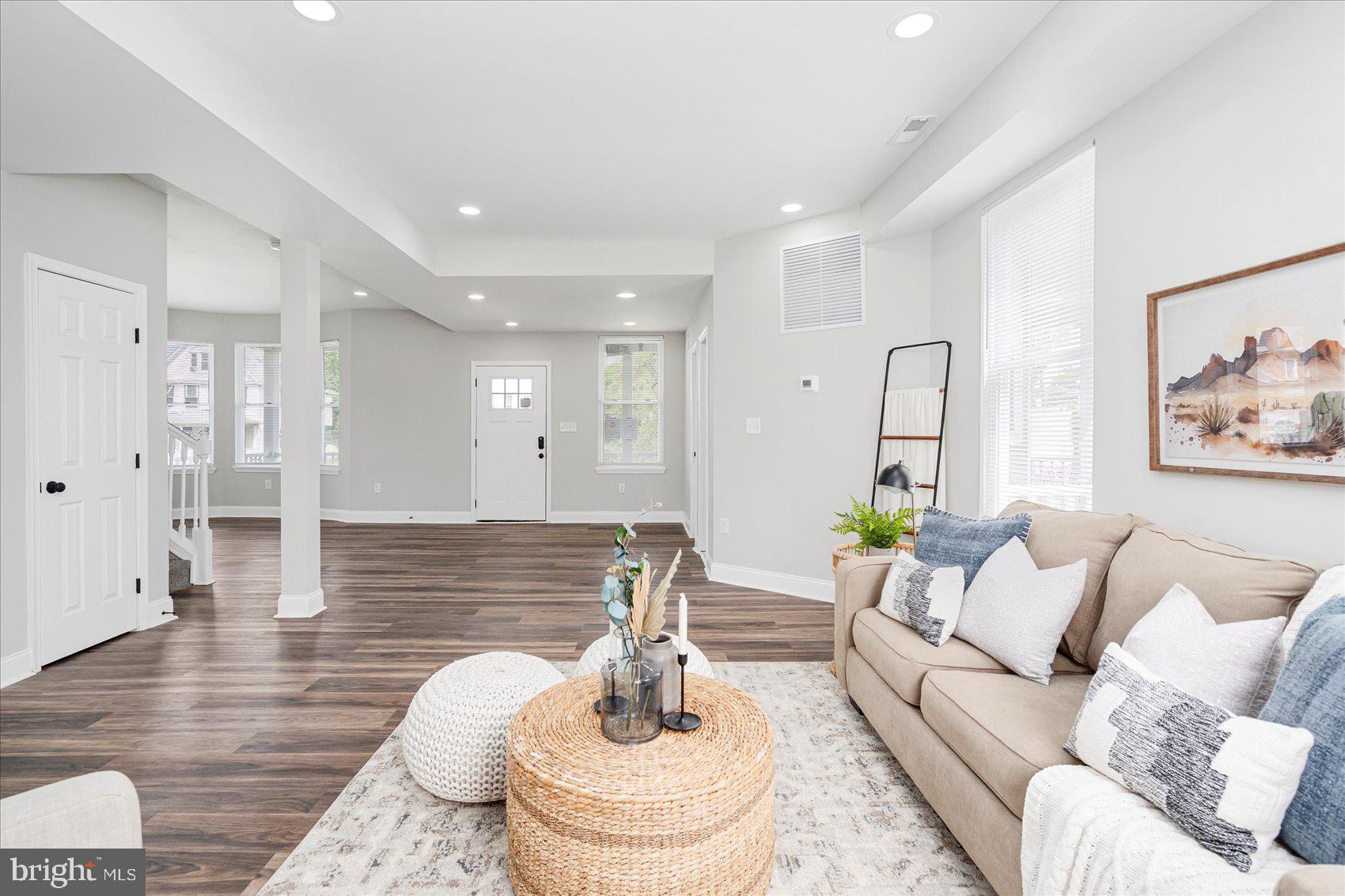 FAIRMOUNT PARK - Residential
