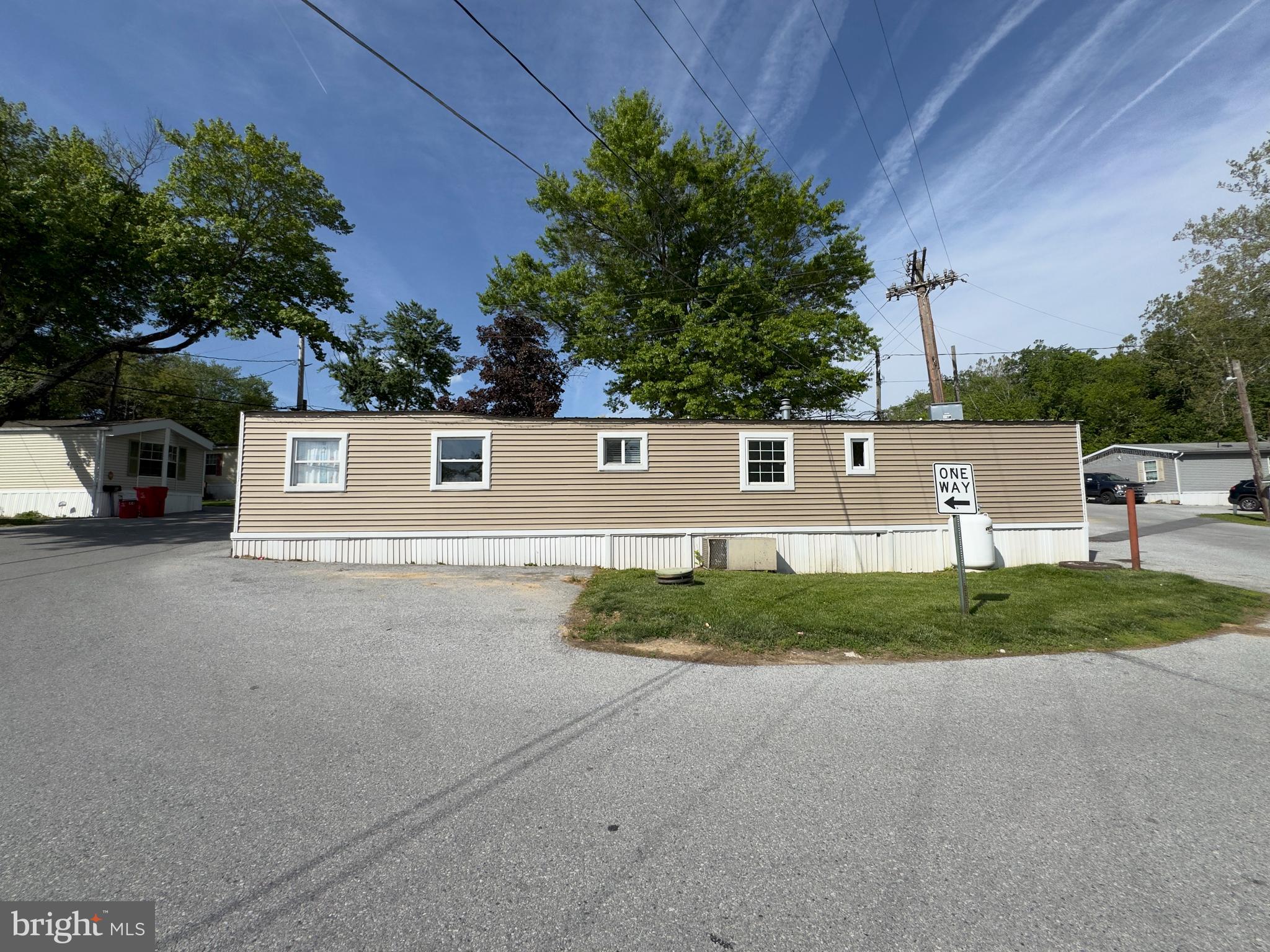 41 DILLAN DRIVE