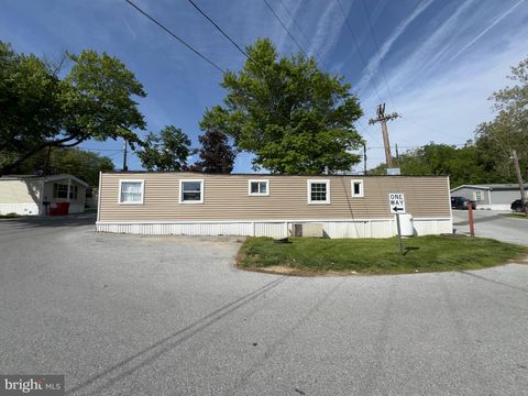 Mobile Home For Sale - 41 Dillan Drive<br/> MALVERN, PA 19355