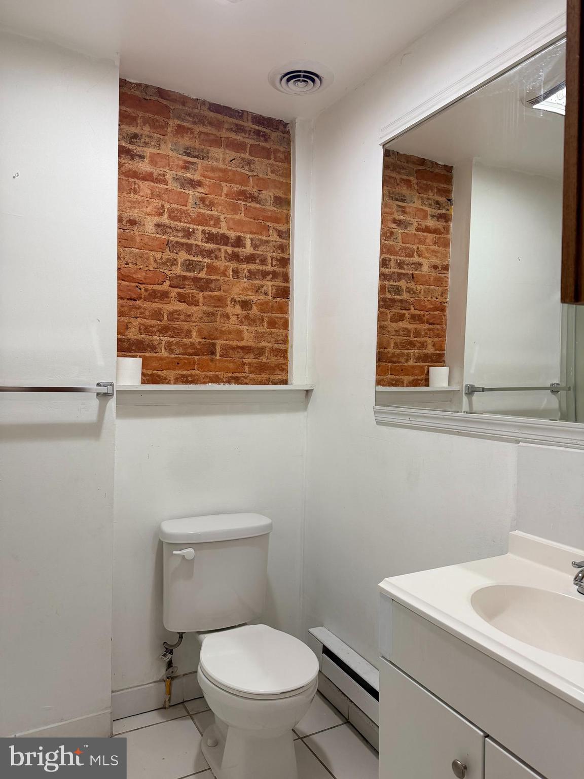 BALTIMORE HIGHLANDS - Residential