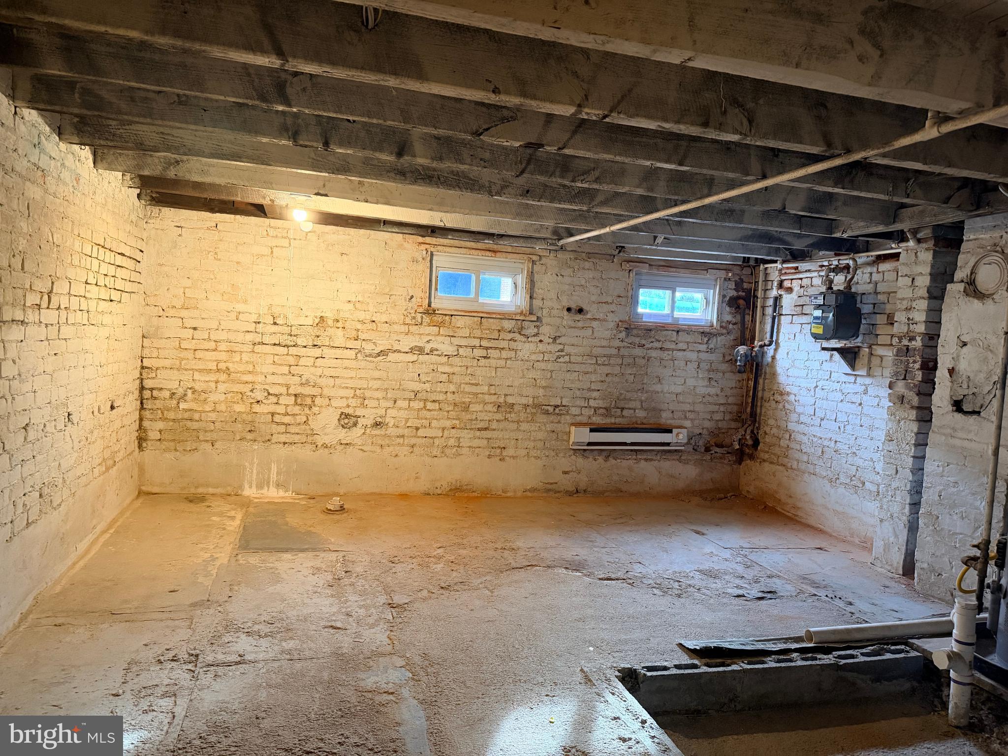 BALTIMORE HIGHLANDS - Residential