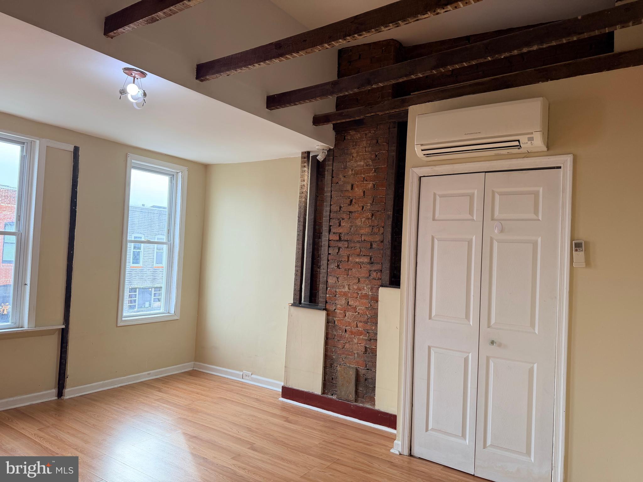 BALTIMORE HIGHLANDS - Residential