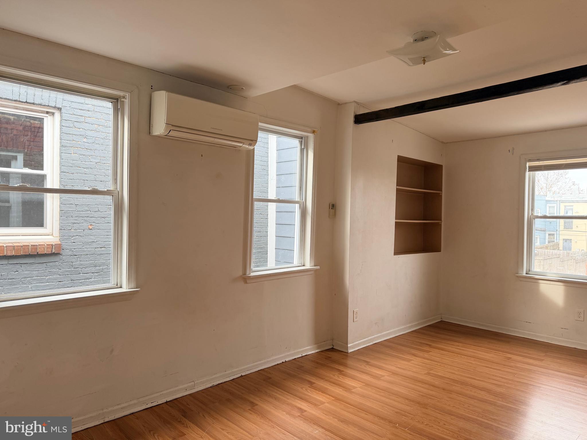 BALTIMORE HIGHLANDS - Residential