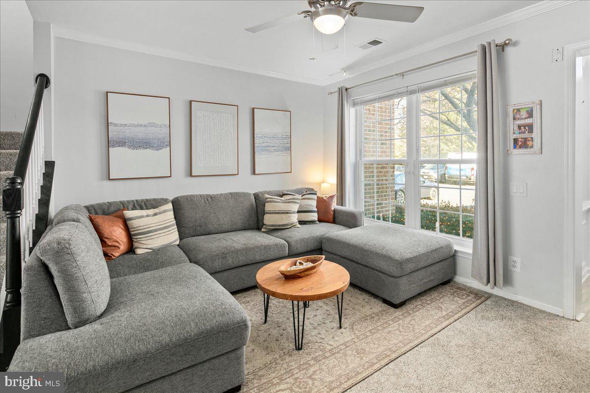 5986 KIMBERLY ANNE WAY