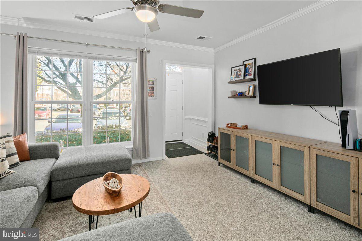 5986 KIMBERLY ANNE WAY