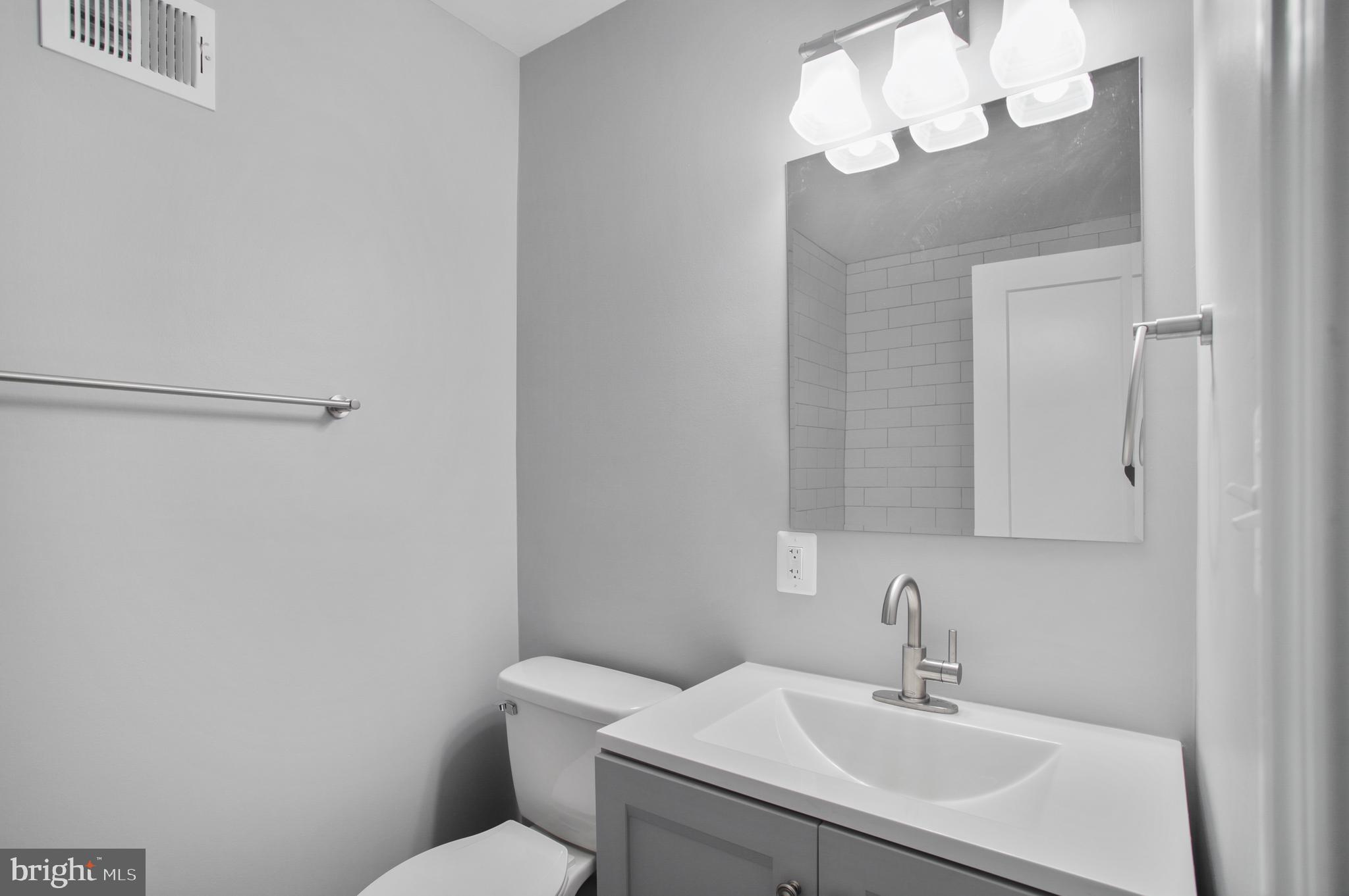 HIGHLANDTOWN - Residential