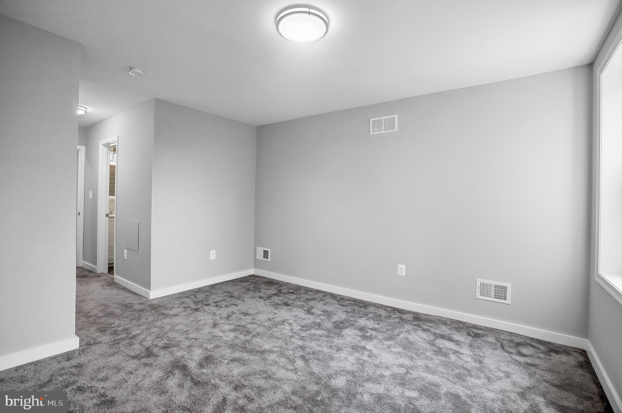 HIGHLANDTOWN - Residential