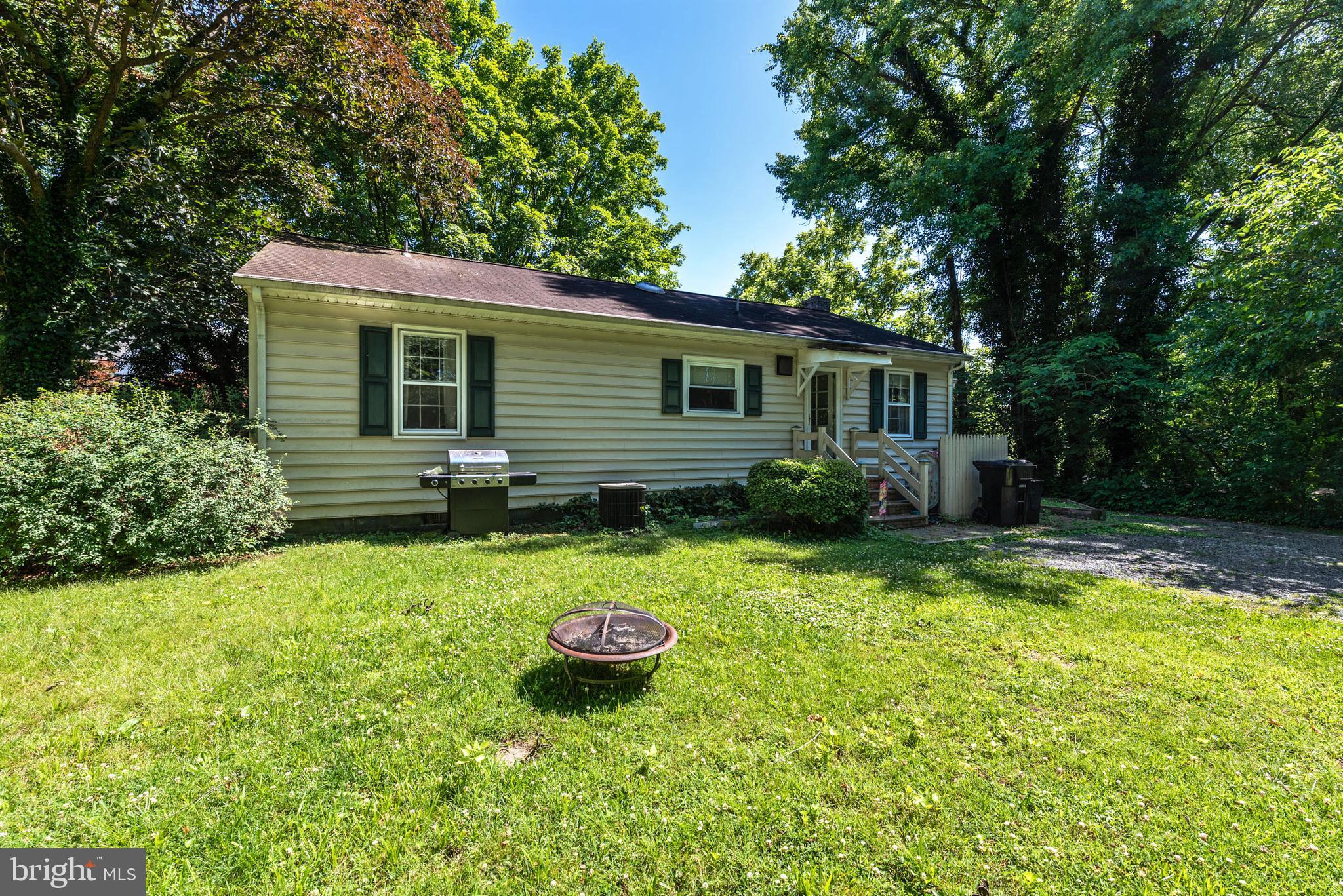 CHURCH HILL - Residential