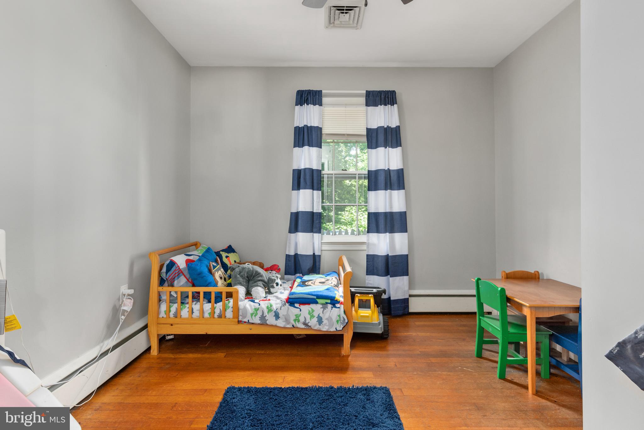 CHURCH HILL - Residential