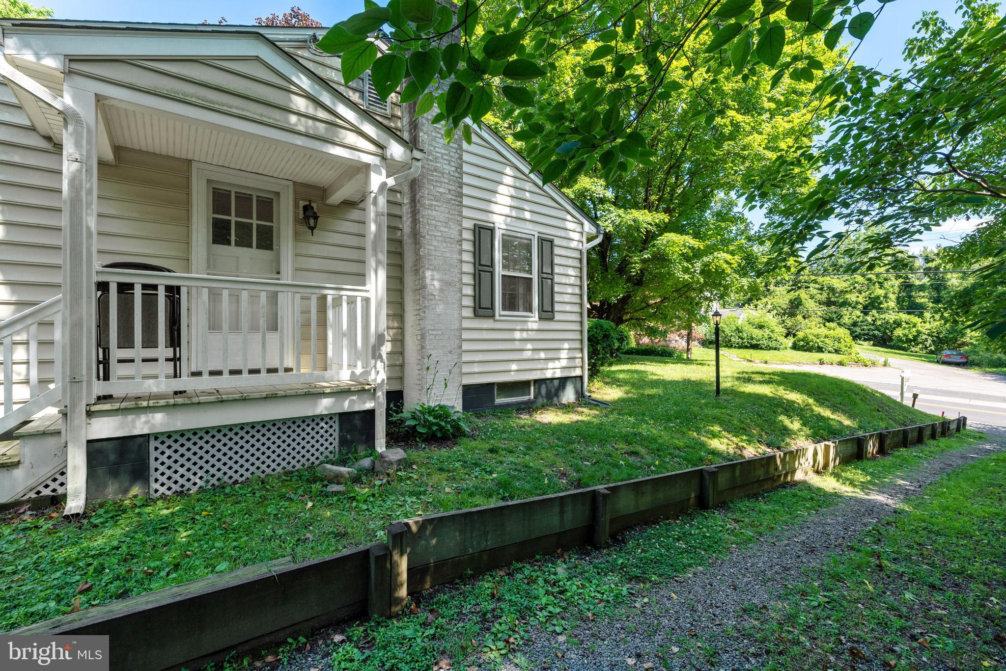 CHURCH HILL - Residential