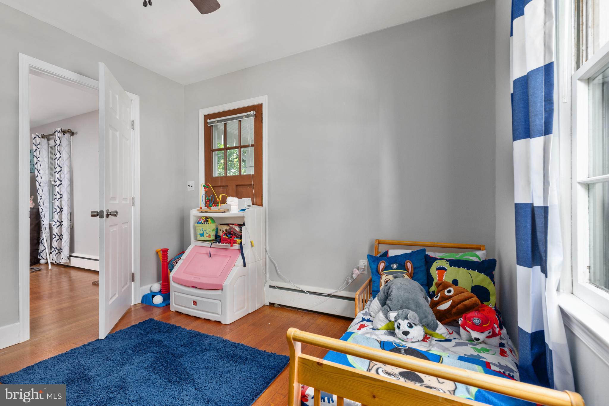 CHURCH HILL - Residential