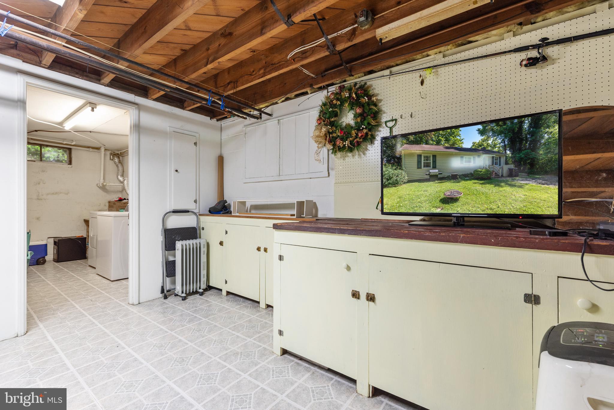 CHURCH HILL - Residential