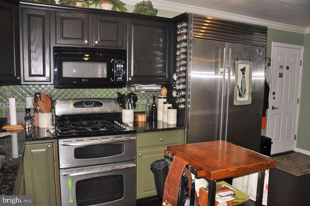 POPLAR SPRINGS - Residential