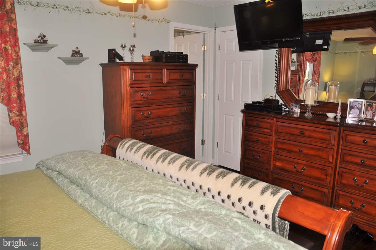 POPLAR SPRINGS - Residential