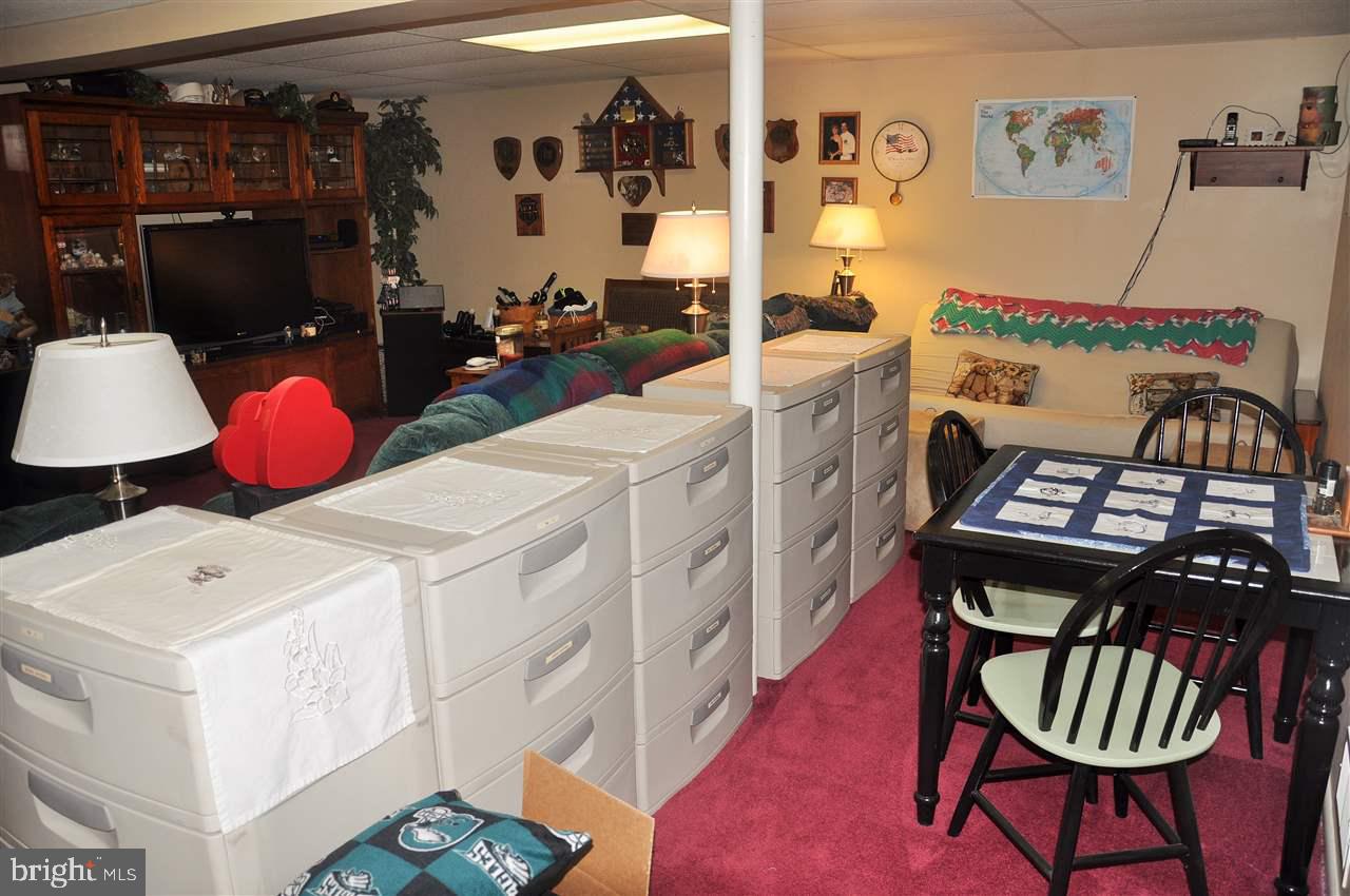 POPLAR SPRINGS - Residential