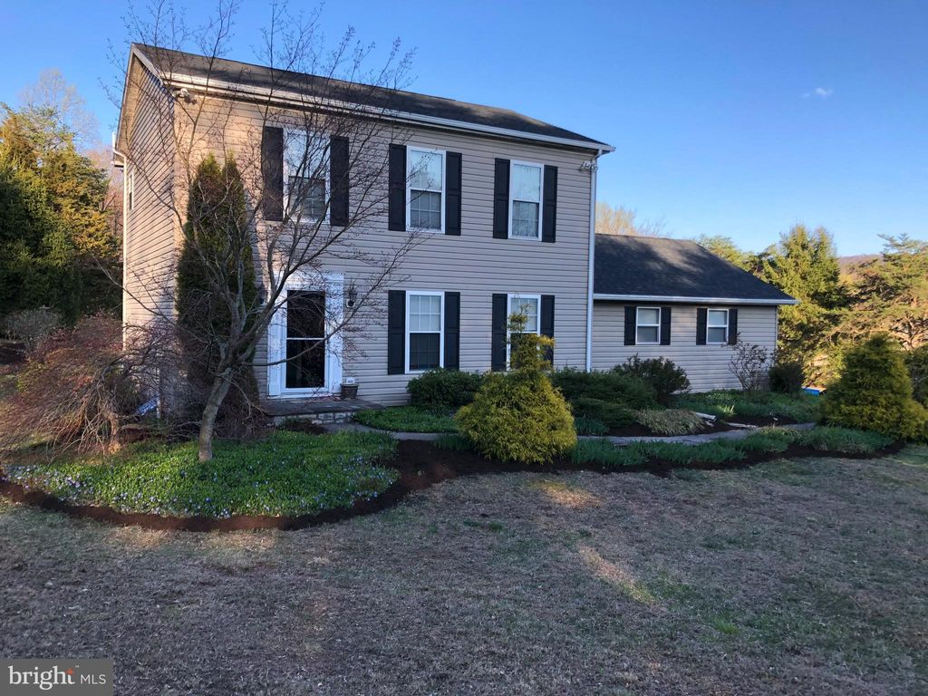 Photo of 1718 Potato Valley Road, HARRISBURG, PA 17112 (MLS # PADA2056616)