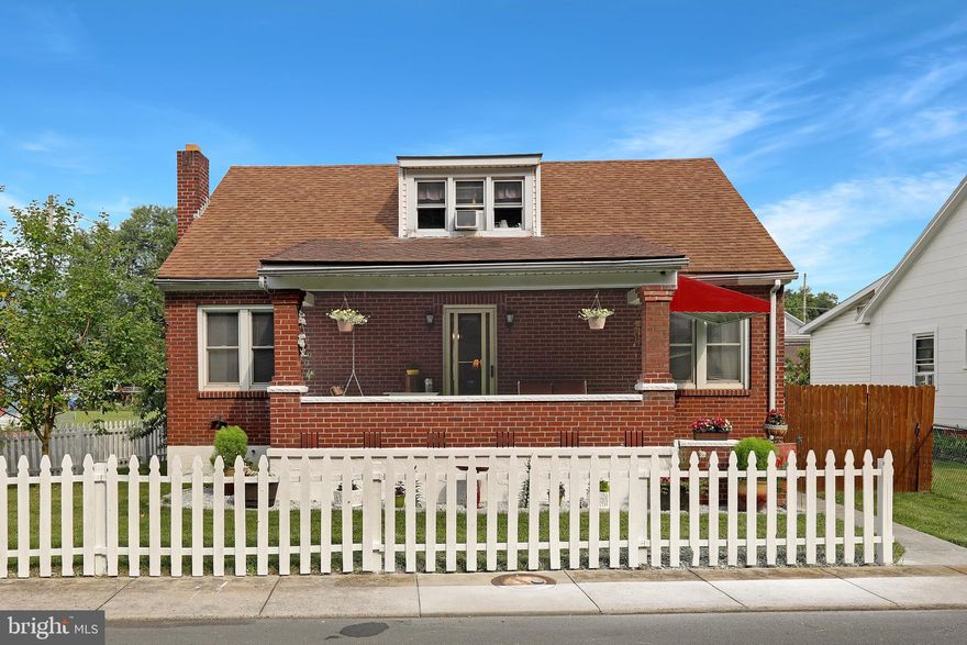 This well-maintained, cape cod home is ready and waiting for you!  Situated on a corner lot, this house features 3 bedrooms, 1 full bath, a fenced yard, patio, large front porch .and a one-car garage.  There's even a garden area in the back yard!  The house is ready for you to move in today.   It clean and bright and roomy.    Flood Insurance needed with a mortgage.