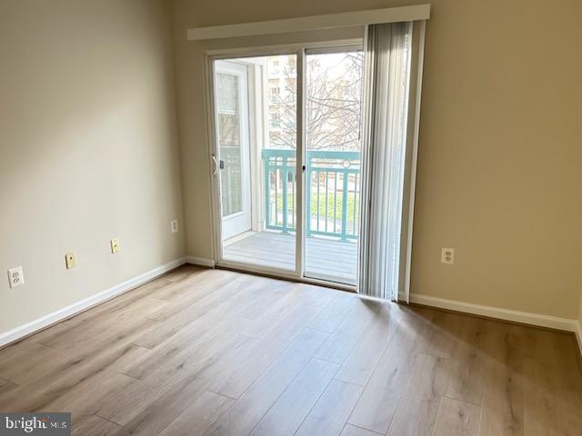 SAVOY AT RESTON TOWN CENTER - Residential Lease