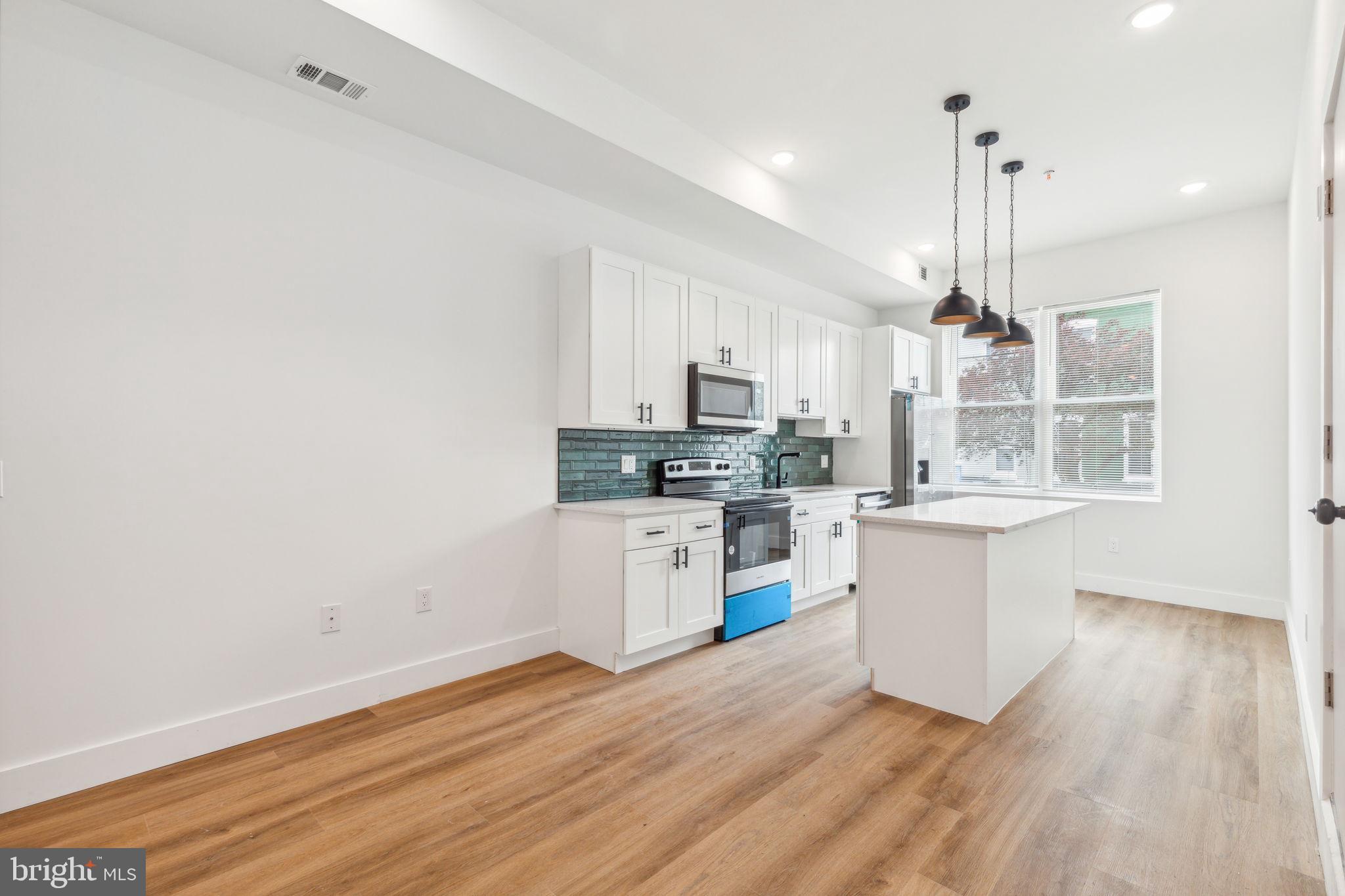 WEST KENSINGTON - Residential Lease