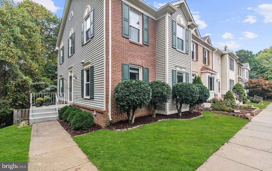 This well maintained end-unit townhome in the highly desirable Olde Oak Ridge community is ready for its next rent. With 3 bedrooms, 3.5 bathrooms, and hardwood floors throughout the main level, this home offers both comfort and style. Some new carpeting and a spacious lower level featuring a full bath, laundry,  storage area, and a walk-out to the patio make this property a perfect fit. You’ll also enjoy two reserved parking spaces, along with plenty of visitor spots for your guests. The lovely deck off the living room provides a peaceful retreat with scenic views of mature trees, offering a serene atmosphere for relaxing evenings.

The upper level boasts a generous primary suite complete with a walk-in closet and an en-suite bathroom featuring a double vanity. Additionally, two more bedrooms and another full bathroom round out this floor. The location is incredibly convenient, with easy access to major commuter routes, commuter lots, and just a five-minute walk to the bus station that heads to the Pentagon. The home is also near the Franconia/Springfield Blue Line Metro and the Burke/Springfield Virginia Railway Express. You’ll have a wide variety of shopping and dining options nearby, including the Springfield Town Center, Whole Foods, Trader Joe's, Lidl, and Giant. Plus, it's located within the  Hunt Valley Elementary, Irving Middle, and West Springfield High School district. *Some photos may be from a previous listing.