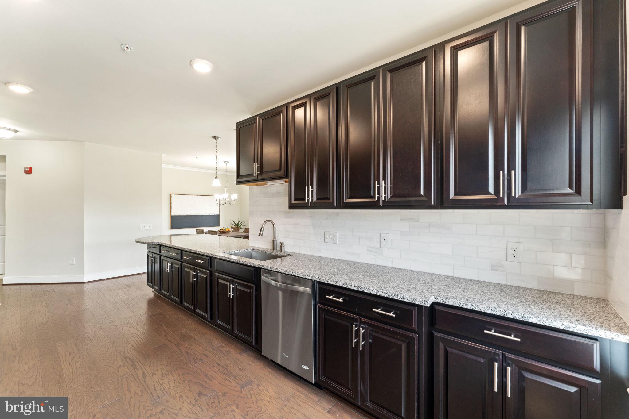 FLATS AT METROWEST - Residential