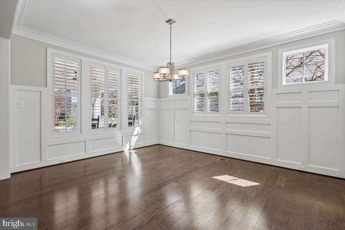 WEST MC LEAN - Residential